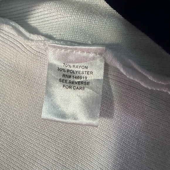 NWT White Skirt with Navy Stripes size m - Picture 3 of 3